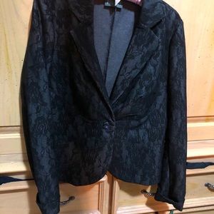 Nicole Benisti black blazer. Size medium.
